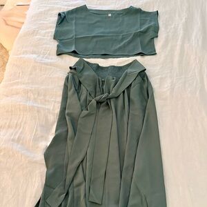 Chic Women's Jade Green Crop Top and Maxi Skirt Set